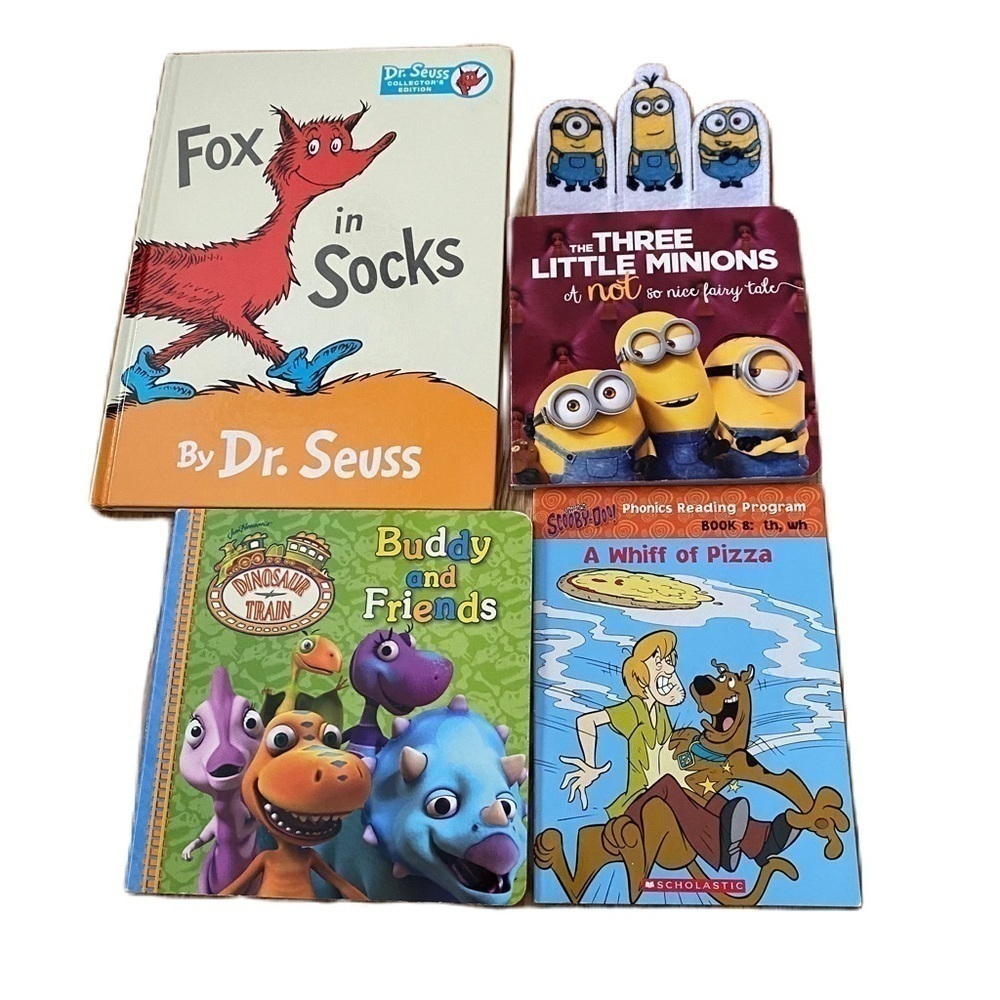Kids Book Bundle Dr. Seuss Minions Despicable Me Dinosaur Hardcover Paperback
